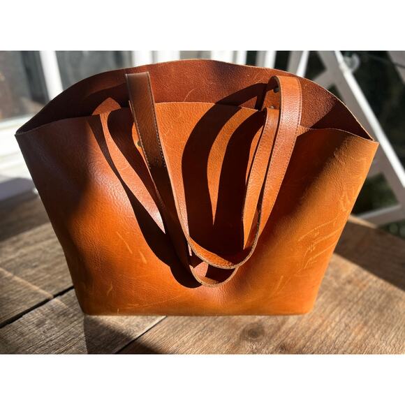 Moore & Giles Welden leather Tote Bag - Picture 2 of 10